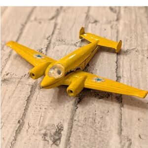 Vtg Yellow Diecast Metal Toy Airplane Beechcraft Model 18